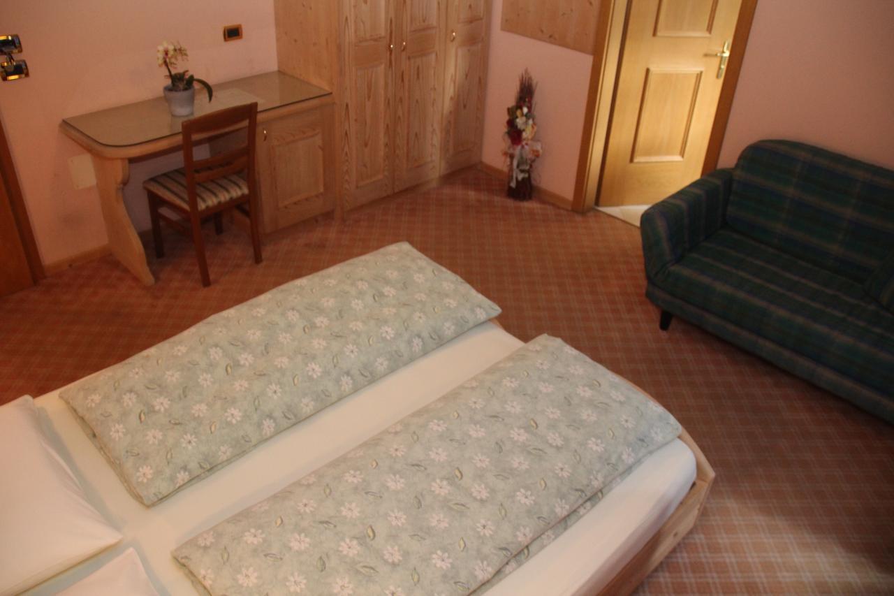 Albergo Caravasc Livigno Eksteriør bilde
